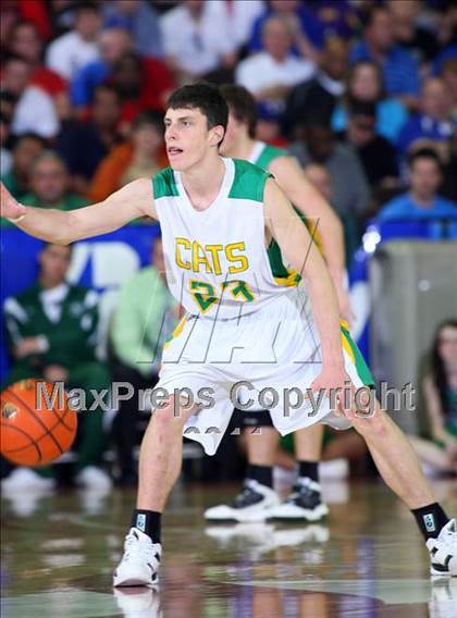 Thumbnail 3 in Idalou vs. Tatum (UIL 2A Final) photogallery.