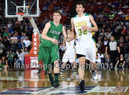 Thumbnail 2 in Idalou vs. Tatum (UIL 2A Final) photogallery.
