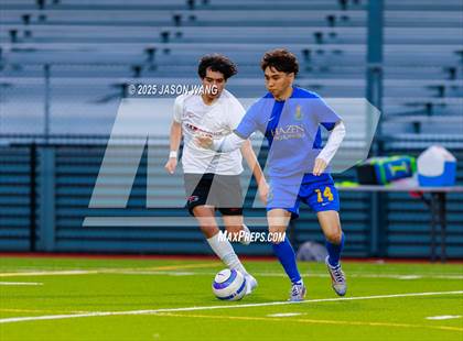 Thumbnail 2 in Sammamish @ Hazen photogallery.