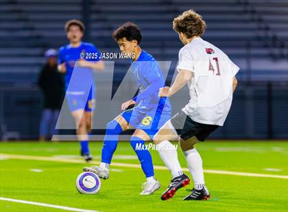 Thumbnail 1 in Sammamish @ Hazen photogallery.