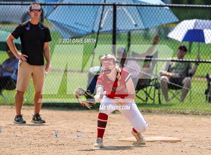Thumbnail 3 in North Scott vs Waukee (Rick Doran Classic) photogallery.