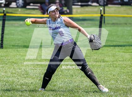 Thumbnail 2 in North Scott vs Waukee (Rick Doran Classic) photogallery.