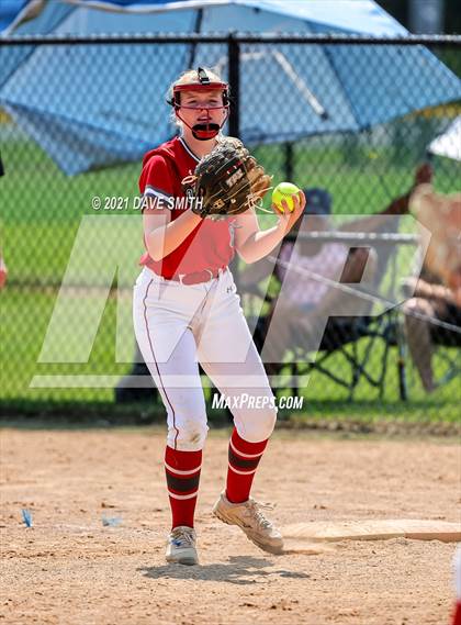 Thumbnail 1 in North Scott vs Waukee (Rick Doran Classic) photogallery.