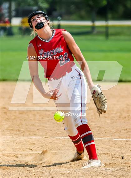 Thumbnail 3 in North Scott vs Waukee (Rick Doran Classic) photogallery.