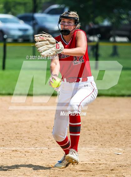 Thumbnail 1 in North Scott vs Waukee (Rick Doran Classic) photogallery.