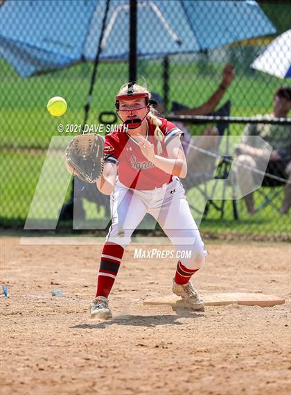 Thumbnail 1 in North Scott vs Waukee (Rick Doran Classic) photogallery.