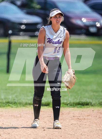 Thumbnail 1 in North Scott vs Waukee (Rick Doran Classic) photogallery.