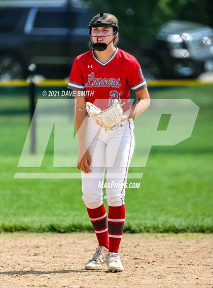 Thumbnail 1 in North Scott vs Waukee (Rick Doran Classic) photogallery.