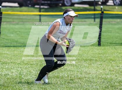 Thumbnail 2 in North Scott vs Waukee (Rick Doran Classic) photogallery.