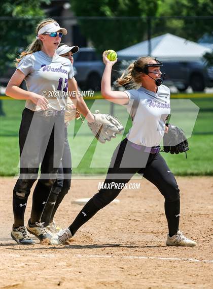 Thumbnail 1 in North Scott vs Waukee (Rick Doran Classic) photogallery.