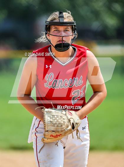 Thumbnail 1 in North Scott vs Waukee (Rick Doran Classic) photogallery.