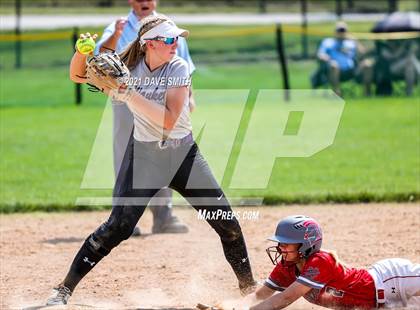 Thumbnail 3 in North Scott vs Waukee (Rick Doran Classic) photogallery.