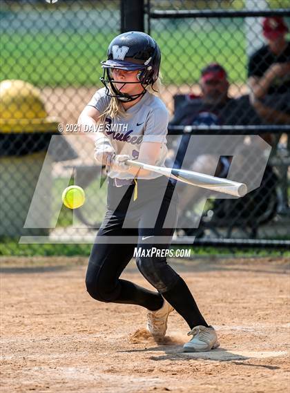 Thumbnail 1 in North Scott vs Waukee (Rick Doran Classic) photogallery.