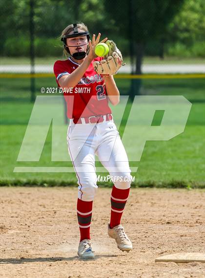 Thumbnail 2 in North Scott vs Waukee (Rick Doran Classic) photogallery.