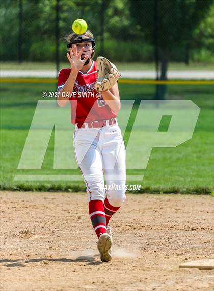 Thumbnail 1 in North Scott vs Waukee (Rick Doran Classic) photogallery.