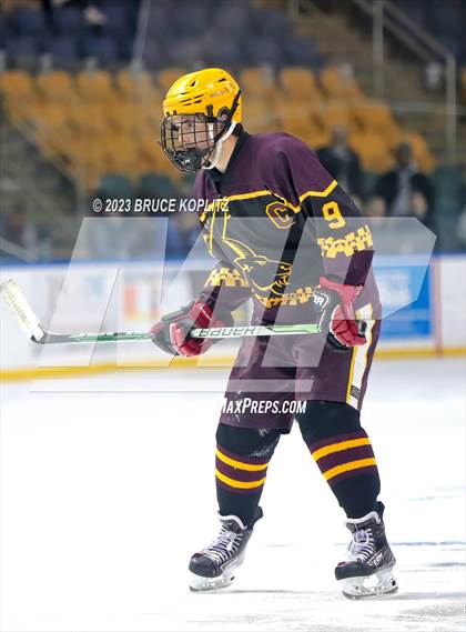 Thumbnail 2 in Westfield vs. Summit (McInnis Cup) photogallery.