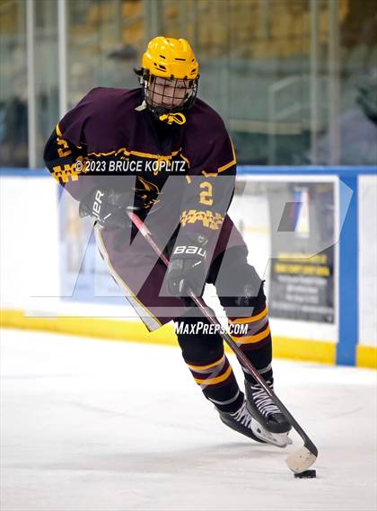 Thumbnail 1 in Westfield vs. Summit (McInnis Cup) photogallery.