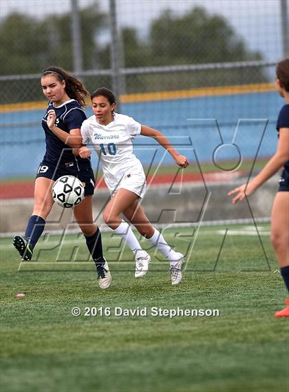 Thumbnail 3 in Notre Dame @ Valley Christian photogallery.