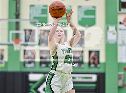 Thumbnail 2 in Pendleton Heights @ Yorktown    photogallery.