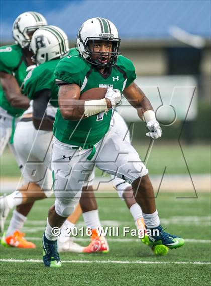 Thumbnail 2 in Buford vs. Roswell (Corky Kell Classic) photogallery.