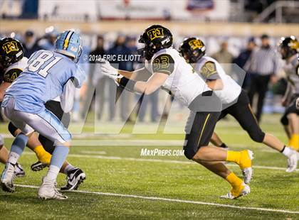 Thumbnail 2 in Thomas Jefferson vs. Dallas (PIAA 4A Championship) photogallery.