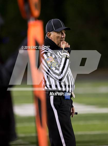 Thumbnail 3 in Thomas Jefferson vs. Dallas (PIAA 4A Championship) photogallery.