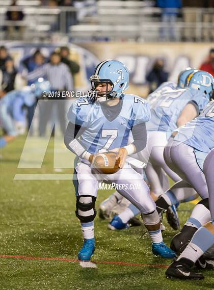 Thumbnail 2 in Thomas Jefferson vs. Dallas (PIAA 4A Championship) photogallery.