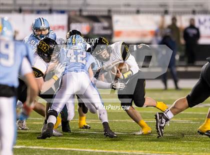 Thumbnail 1 in Thomas Jefferson vs. Dallas (PIAA 4A Championship) photogallery.