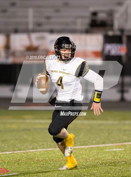 Thumbnail 2 in Thomas Jefferson vs. Dallas (PIAA 4A Championship) photogallery.