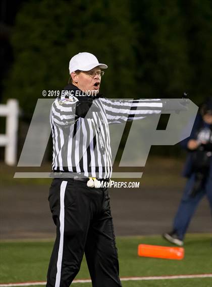 Thumbnail 3 in Thomas Jefferson vs. Dallas (PIAA 4A Championship) photogallery.