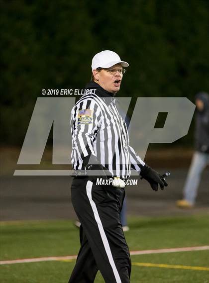 Thumbnail 2 in Thomas Jefferson vs. Dallas (PIAA 4A Championship) photogallery.