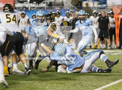 Thumbnail 2 in Thomas Jefferson vs. Dallas (PIAA 4A Championship) photogallery.