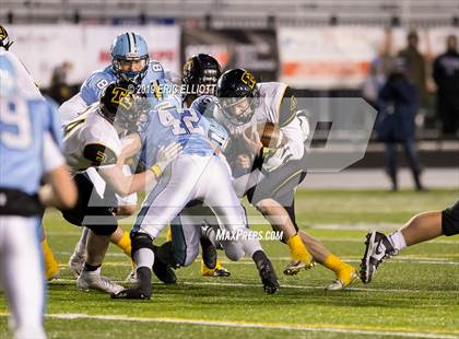 Thumbnail 2 in Thomas Jefferson vs. Dallas (PIAA 4A Championship) photogallery.