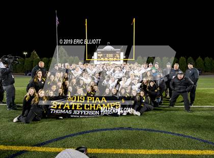 Thumbnail 3 in Thomas Jefferson vs. Dallas (PIAA 4A Championship) photogallery.