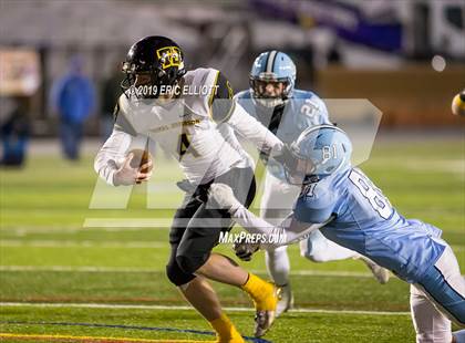 Thumbnail 1 in Thomas Jefferson vs. Dallas (PIAA 4A Championship) photogallery.