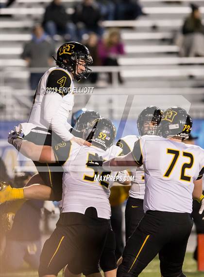 Thumbnail 3 in Thomas Jefferson vs. Dallas (PIAA 4A Championship) photogallery.