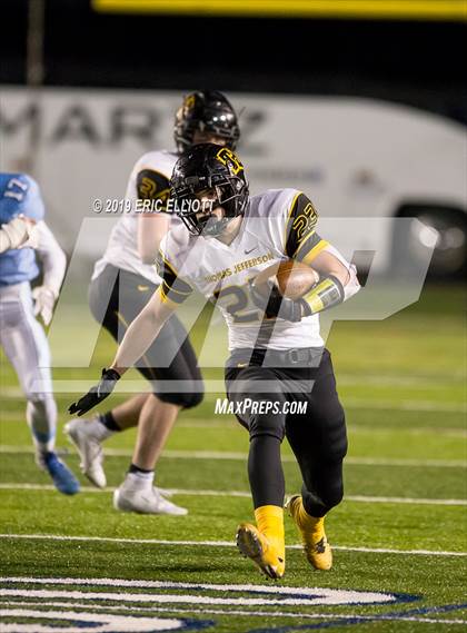 Thumbnail 1 in Thomas Jefferson vs. Dallas (PIAA 4A Championship) photogallery.