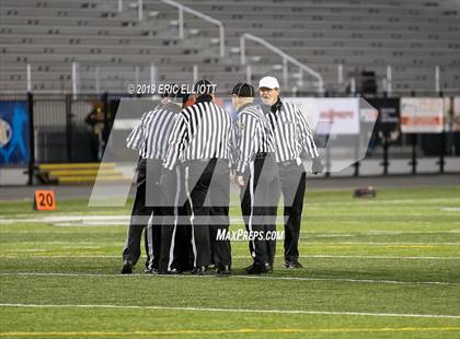 Thumbnail 1 in Thomas Jefferson vs. Dallas (PIAA 4A Championship) photogallery.