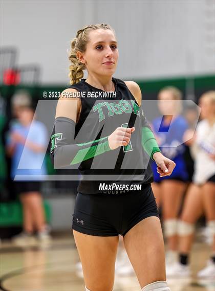 Thumbnail 1 in Wolfe City @ Tioga photogallery.