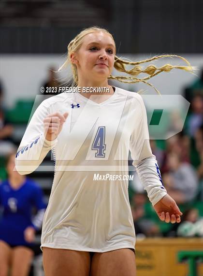 Thumbnail 2 in Wolfe City @ Tioga photogallery.