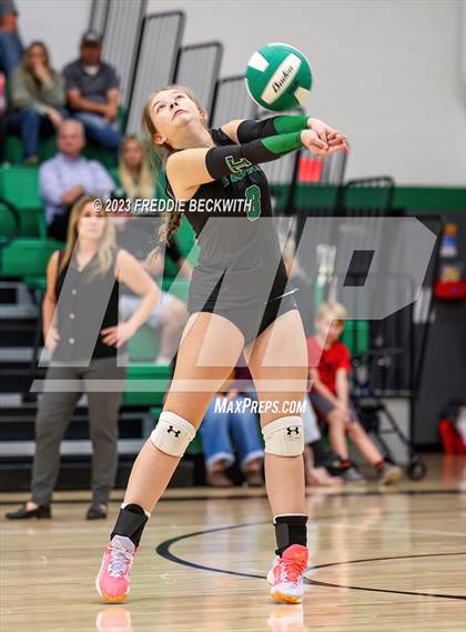 Thumbnail 2 in Wolfe City @ Tioga photogallery.