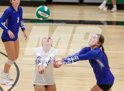 Thumbnail 1 in Wolfe City @ Tioga photogallery.