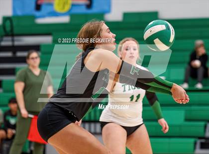 Thumbnail 2 in Wolfe City @ Tioga photogallery.