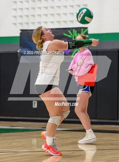 Thumbnail 3 in Wolfe City @ Tioga photogallery.