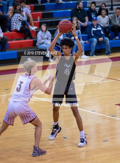 Thumbnail 2 in Red Mountain vs Sunnyslope  (Visit Mesa Basketball Challenge) photogallery.