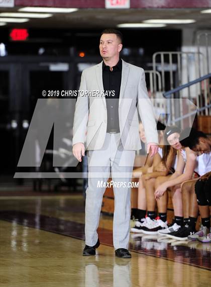 Thumbnail 3 in Benton v Cape Central (Rangerette Christmas Classic) photogallery.