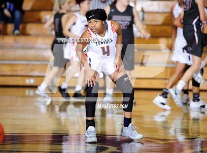 Thumbnail 1 in Benton v Cape Central (Rangerette Christmas Classic) photogallery.