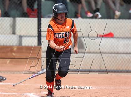 Thumbnail 3 in Erie vs. Sequoyah (Festival of Champions) photogallery.