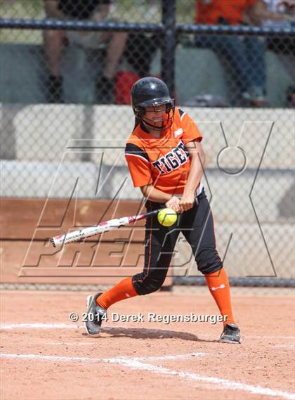 Thumbnail 1 in Erie vs. Sequoyah (Festival of Champions) photogallery.