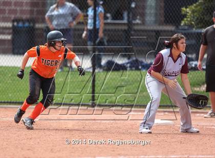 Thumbnail 3 in Erie vs. Sequoyah (Festival of Champions) photogallery.